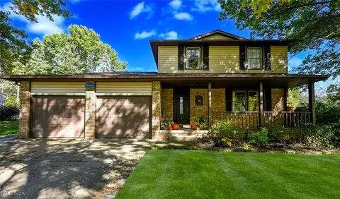 5339 Vermouth St NW, North Canton, OH 44720
