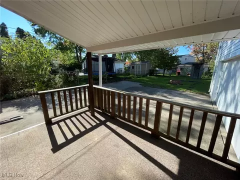 708 Georgetown Ave, Elyria, OH 44035 photo 27