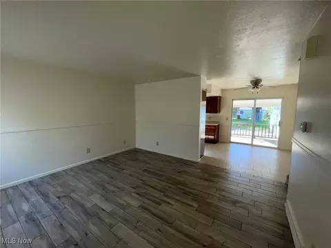 708 Georgetown Ave, Elyria, OH 44035 photo 5