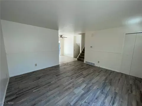 708 Georgetown Ave, Elyria, OH 44035 photo 6