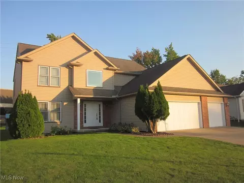 11663 Elizabeth Cir, Strongsville, OH 44149