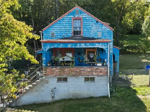 23309 W 23rd St, Bellaire, OH 43906