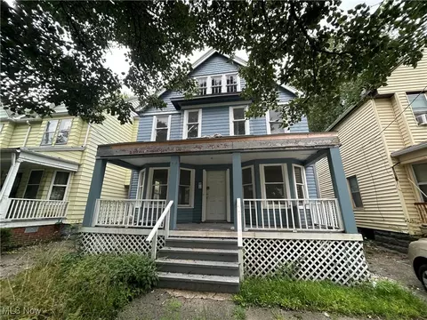 10616 Everton Ave, Cleveland, OH 44108