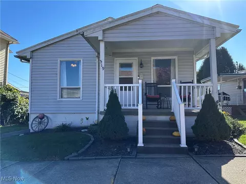 519 Fairground St, Caldwell, OH 43724