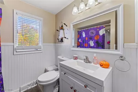 74 Robin Hood Dr, Youngstown, OH 44511 photo 26