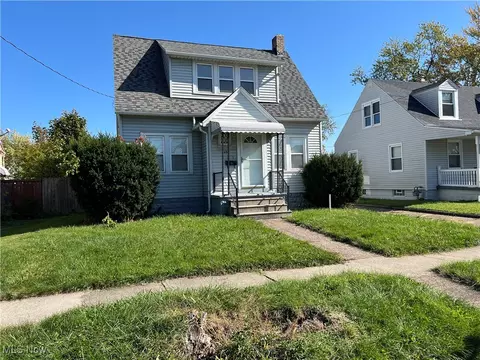 437 Florida Ave, Lorain, OH 44052