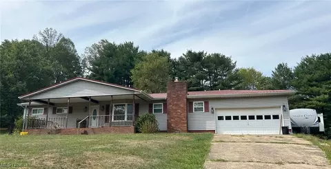 4969 Old Saint Marys Pike, Parkersburg, WV 26104