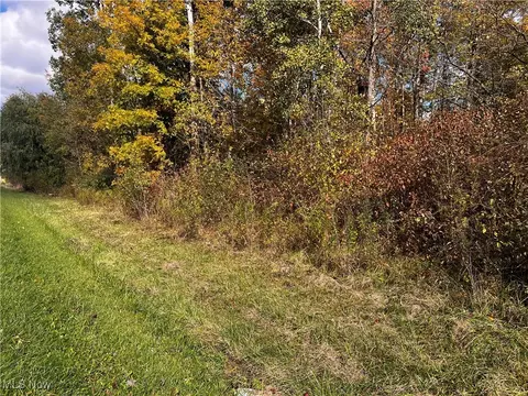 Topper Road, Jefferson, OH 44047