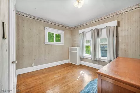 Bedroom - 200 Princeton Ave, Elyria, OH 44035 photo 5 of 7