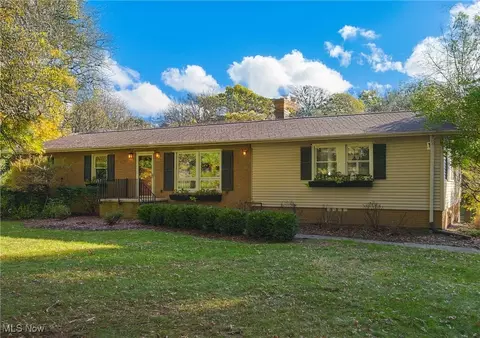 659 N Hametown Rd, Akron, OH 44333