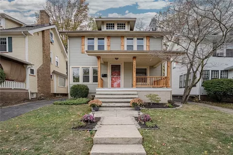 1252 Giel Ave, Lakewood, OH 44107