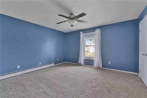 Bedroom - 7398 Eisenhower Dr #4, Boardman, OH 44512 photo 2 of 5