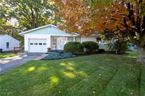 912 Ridgecrest, Wooster, OH 44691