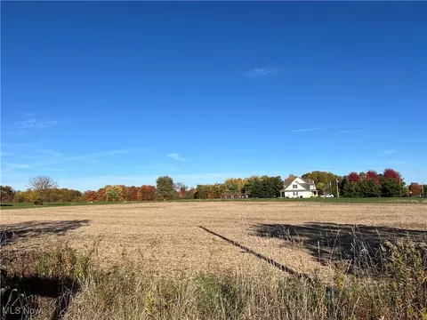 Wolf Road, Mansfield, OH 44903 photo 3