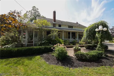 Exterior - 9948 Old State Rd, Chardon, OH 44024 photo 9 of 11
