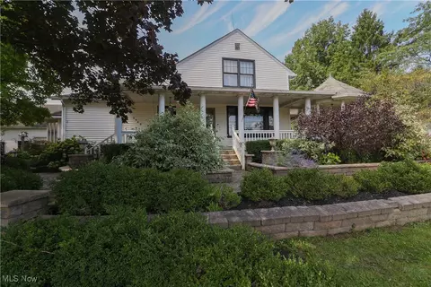 9948 Old State Rd, Chardon, OH 44024