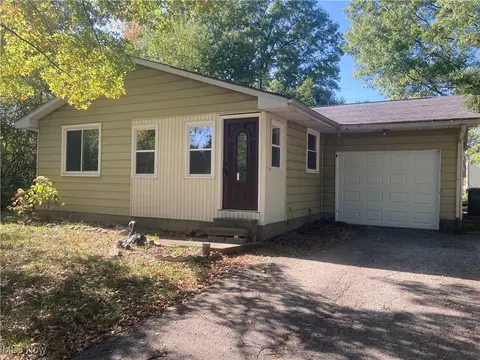 259 Partridge St, Apple Creek, OH 44606