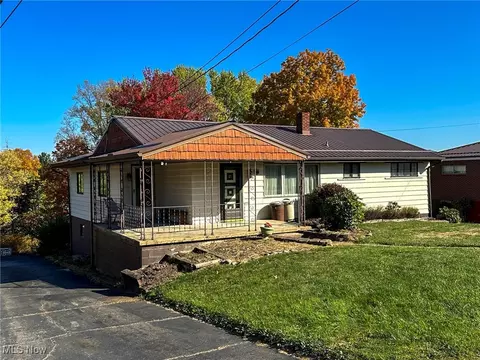 128 Beverly Ln, Wintersville, OH 43953