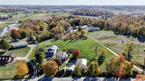 2960 Township Road 166, Sugarcreek, OH 44681
