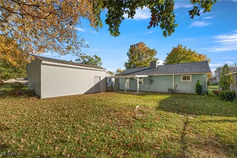 Exterior - 125 Coronado Ct, Elyria, OH 44035 photo 2 of 6