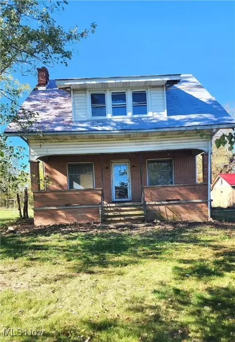 8135 Salineville Rd NE, Mechanicstown, OH 44651