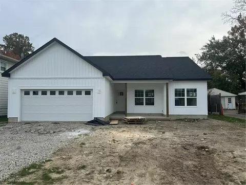 7514 Goldenrod Dr, Mentor On The Lake, OH 44060