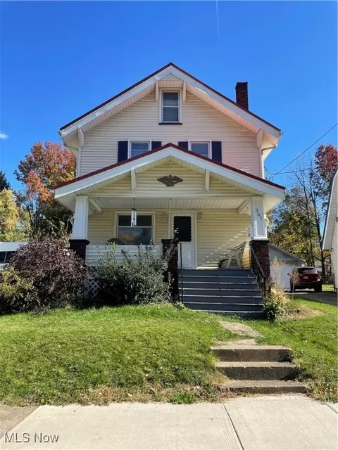 357 Laird Ave SE, Warren, OH 44483