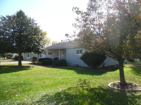 105 Chamberlain Dr, Marietta, OH 45750