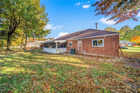 27381 Beech Dr, Euclid, OH 44132 photo 30
