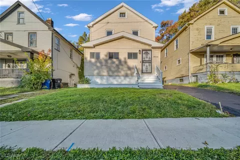 3926 E 121st St, Cleveland, OH 44105