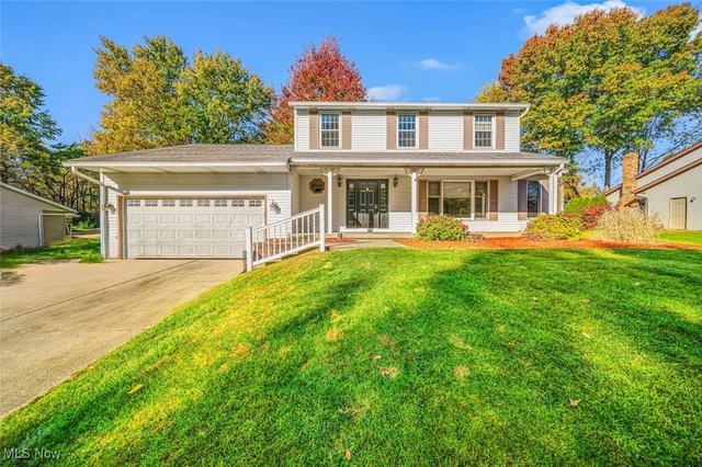6270 Cheryl Pl, Concord, OH 44077