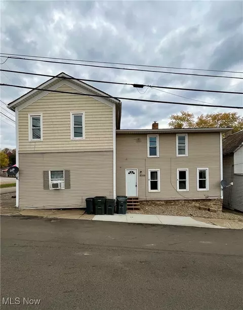 8389 S High St, Mineral City, OH 44656