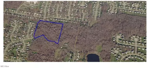 Westchester Drive, Brunswick, OH 44212
