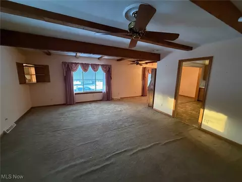 17689 Mapleboro Ave, Maple Heights, OH 44137 photo 2