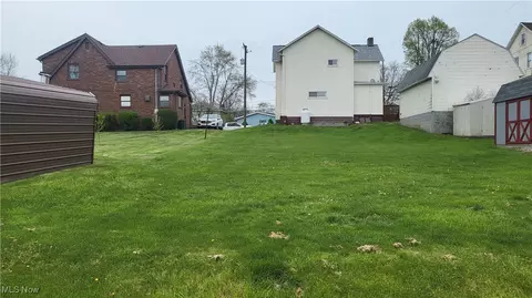 369 S Bridge St, Adena, OH 43901 photo 10