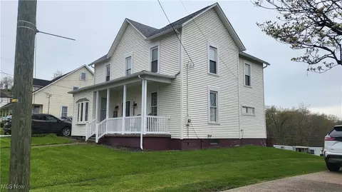369 S Bridge St, Adena, OH 43901 photo 2
