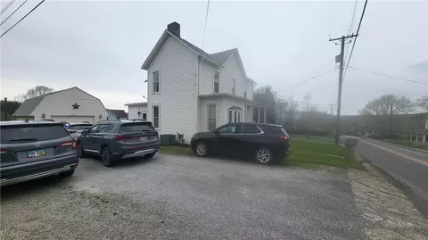 369 S Bridge St, Adena, OH 43901 photo 6