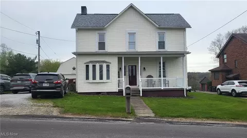369 S Bridge St, Adena, OH 43901