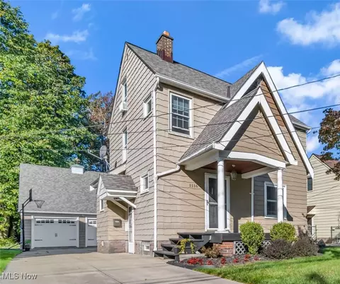 1116 Irene Rd, Lyndhurst, OH 44124