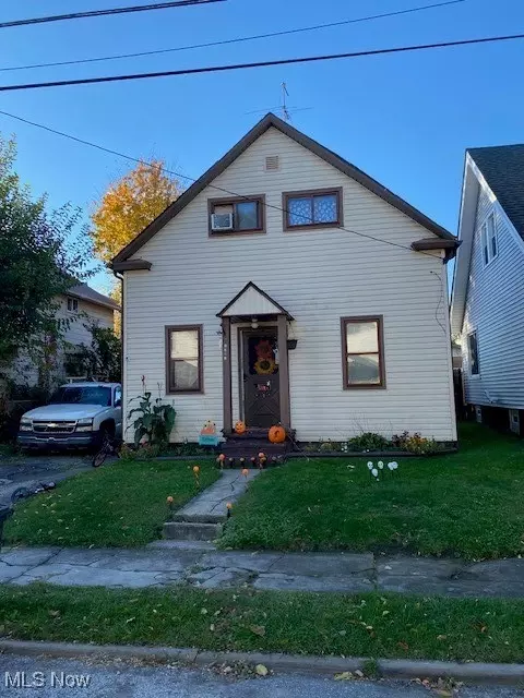 1701 Galion Ave, Cleveland, OH 44109