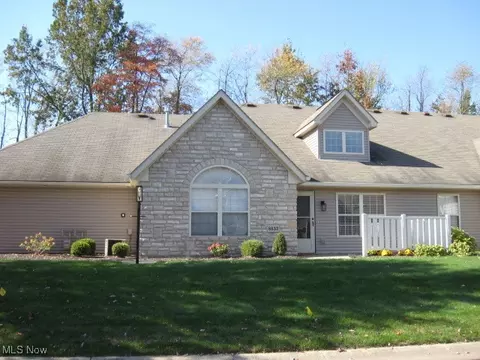 8833 Scotslanding Cir NW, Massillon, OH 44646