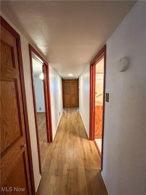 Entry Way - 4010 Jaeger Rd, Lorain, OH 44053 photo 1 of 1