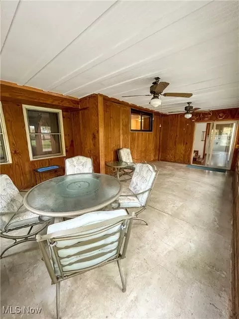 Exterior - 4010 Jaeger Rd, Lorain, OH 44053 photo 2 of 4