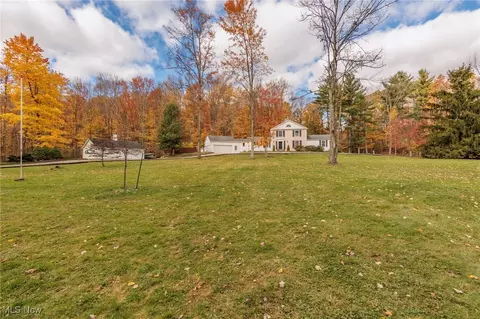 1220 Carpenter Rd, Gates Mills, OH 44040