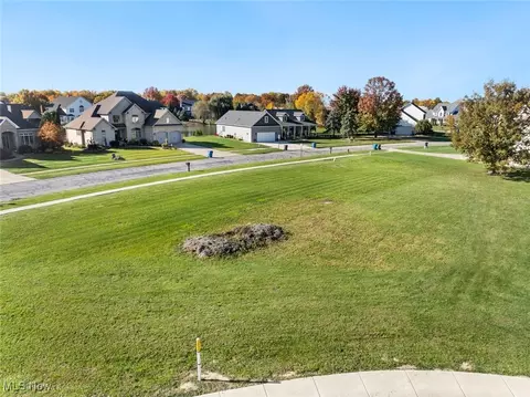 701 Hayes St, Lagrange, OH 44050 photo 3