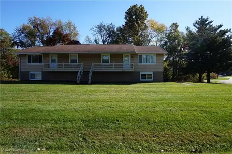 8662 Grimes Ave NW, North Canton, OH 44720