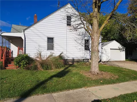 2245 N Ridge Rd E, Lorain, OH 44055 photo 3