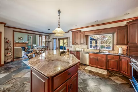 655 Saddlebrook Dr, Boardman, OH 44512 photo 10