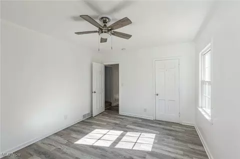 Bedroom - 106 Berkley Rd, Elyria, OH 44035 photo 2 of 4