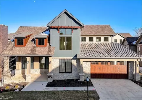2421 Edgewood Trce, Pepper Pike, OH 44124